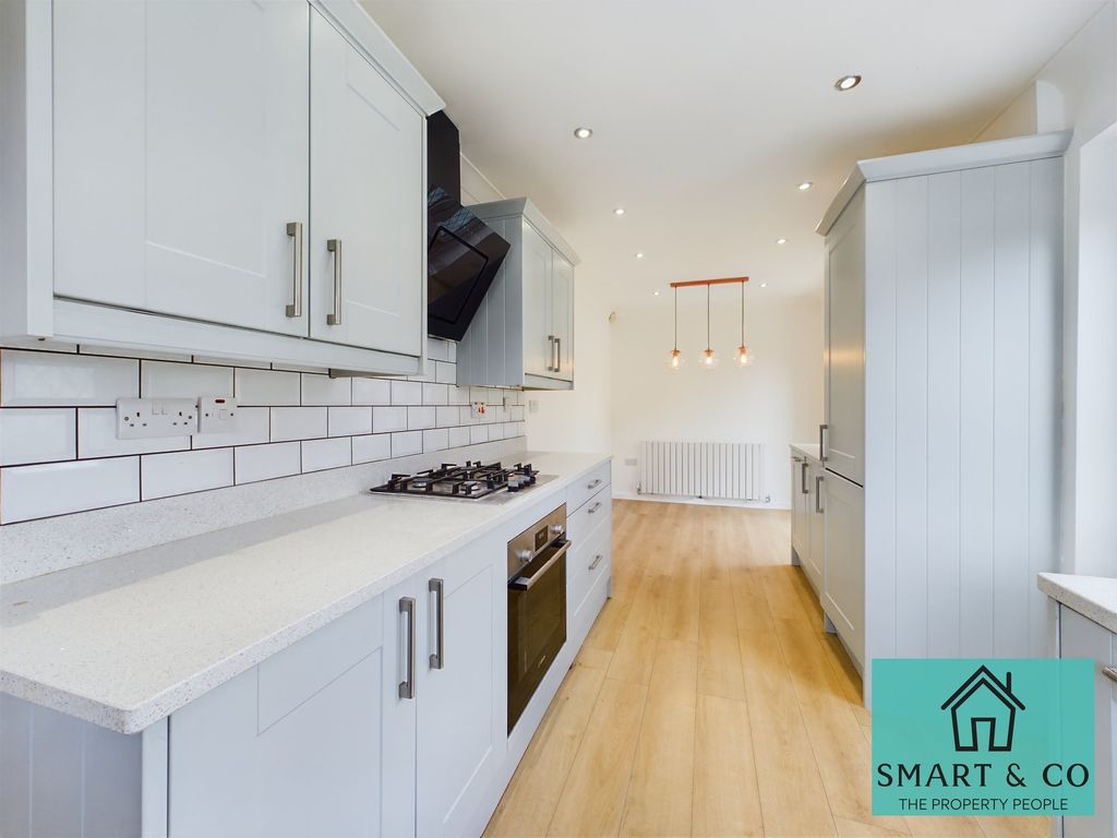 Property photo 3 of 16 Kitchen Diner