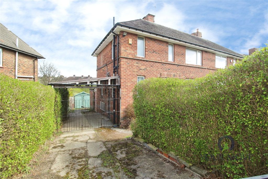 Property photo 1 of 10 Front