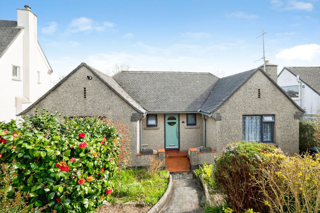 Property photo 1 of 18 Pbox-Img.Jpg