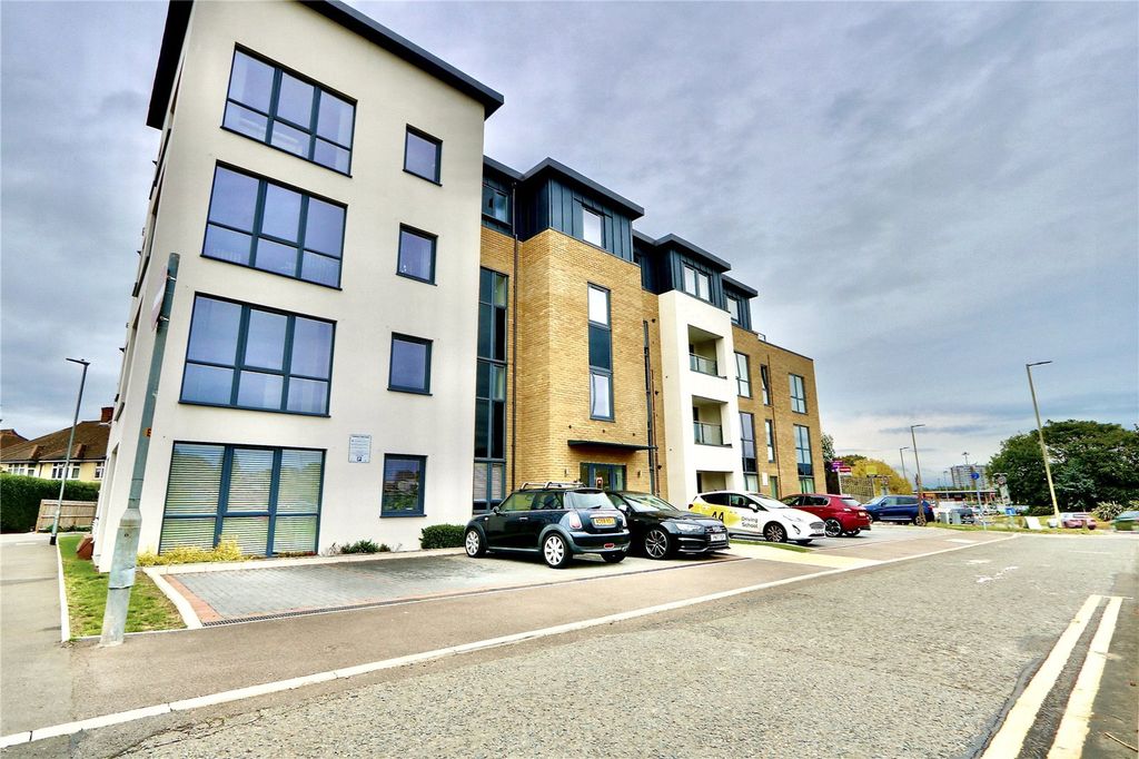 Property photo 1 of 9 Picture No. 06