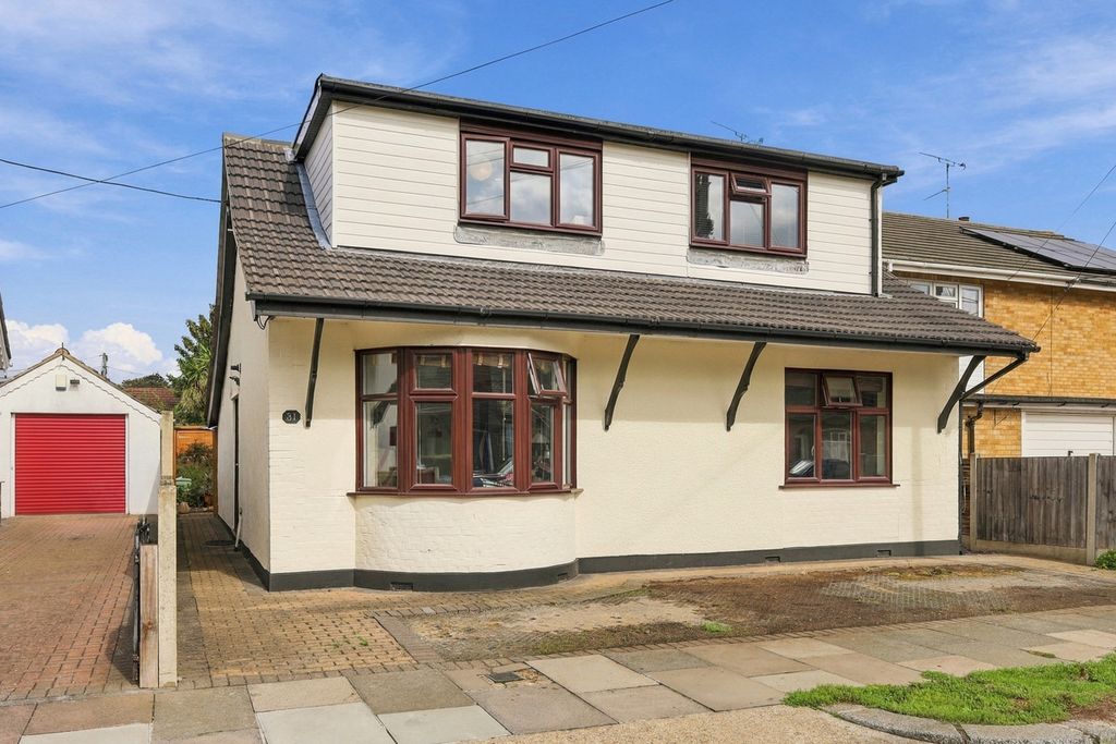 Property photo 1 of 27