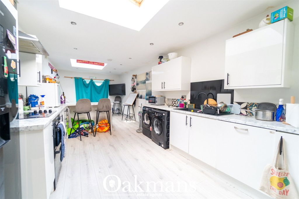 Property photo 3 of 25 Picture No. 06