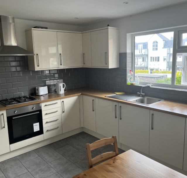 Property photo 3 of 3