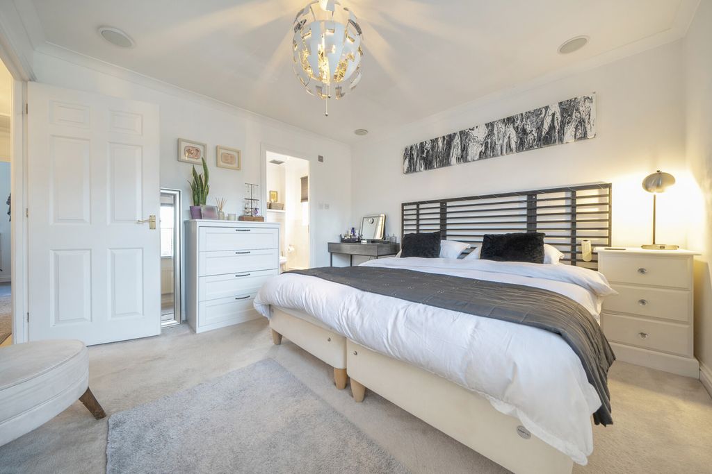 Property photo 3 of 24 1424421-13-69B059...