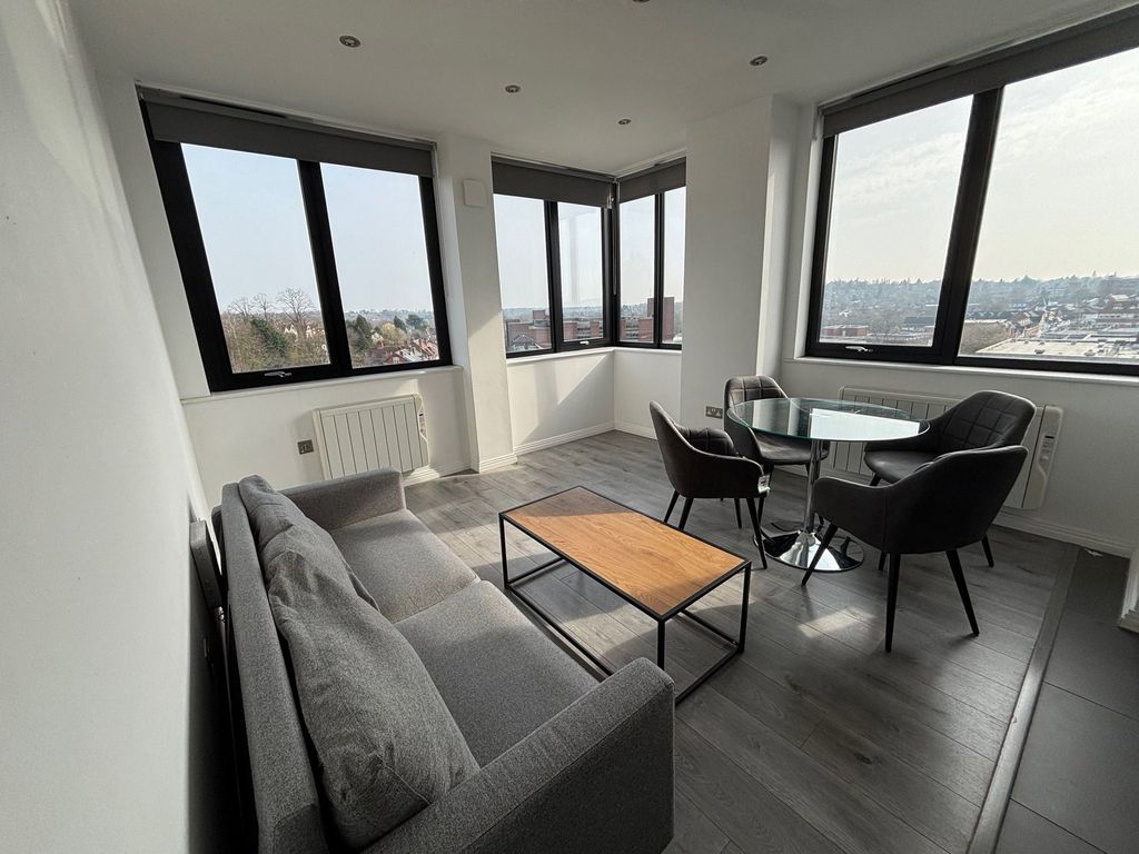 Property photo 3 of 9