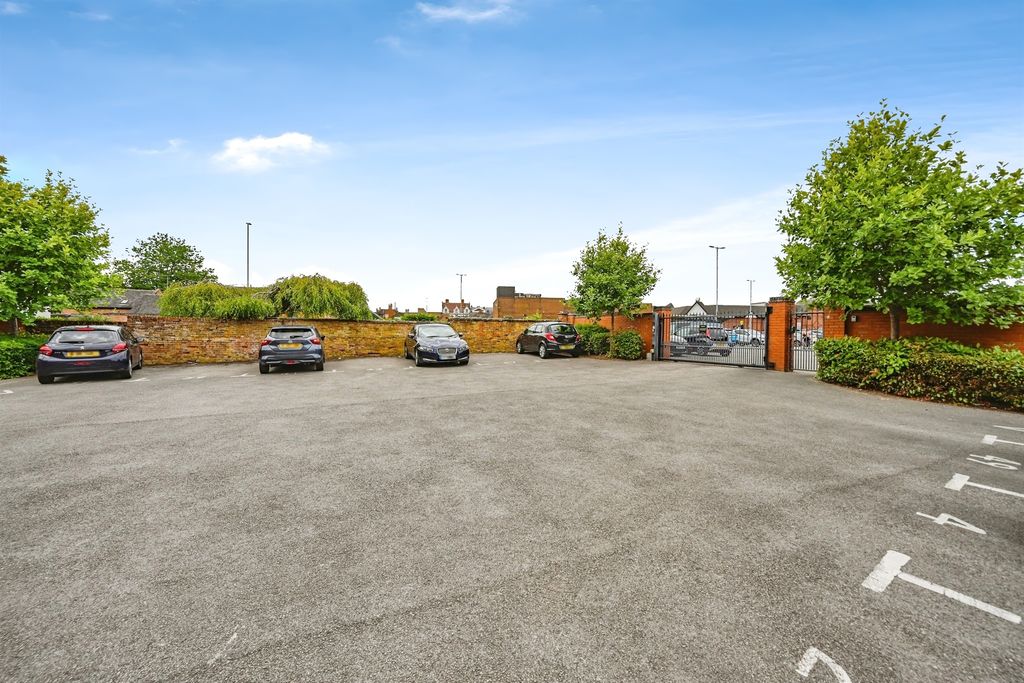 Property photo 2 of 15 External: