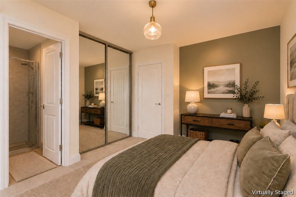 Property photo 2 of 11 Bedroom 1