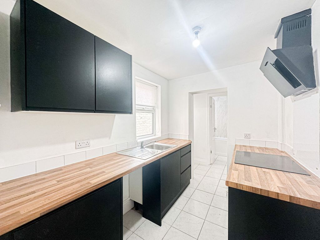 Property photo 2 of 13 Photo 2