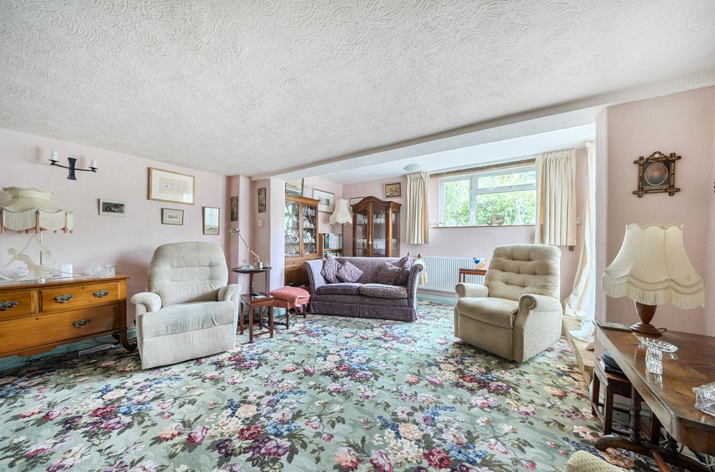 Property photo 3 of 28 1340690-23-68A35E...