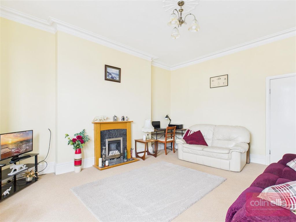 Property photo 2 of 11 Cam05075G0-Pr0224-Still004.Jpg