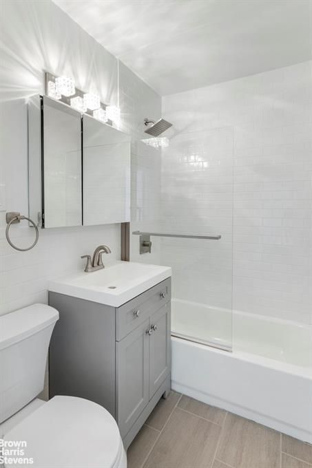 Property photo 3 of 10 <Alttext/>