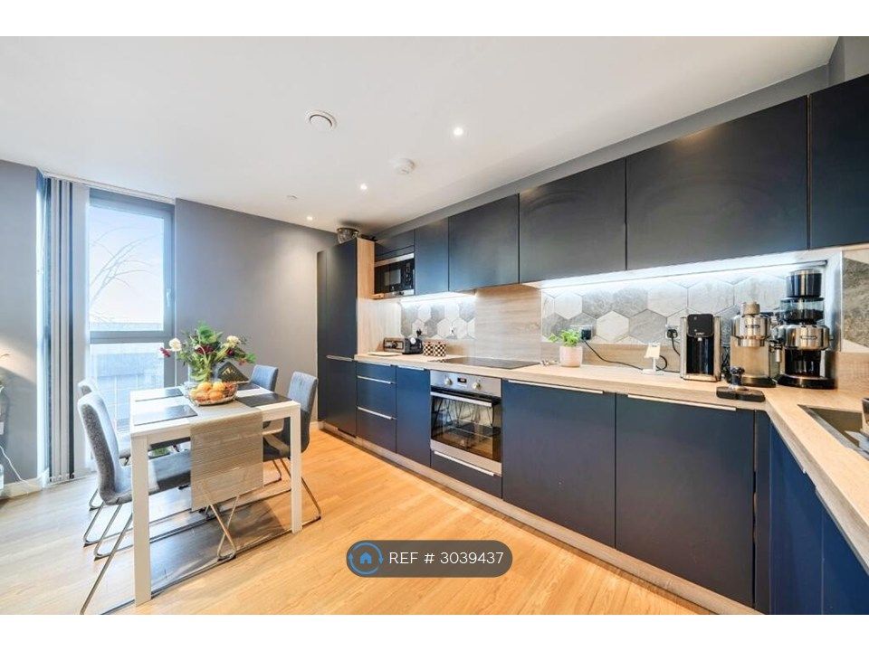 Property photo 3 of 9 Living Space (Kitchen-Diner)