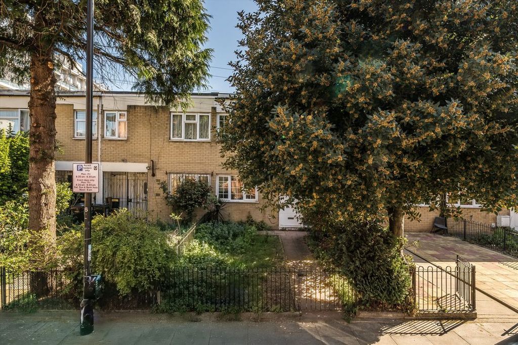 Property photo 1 of 13
