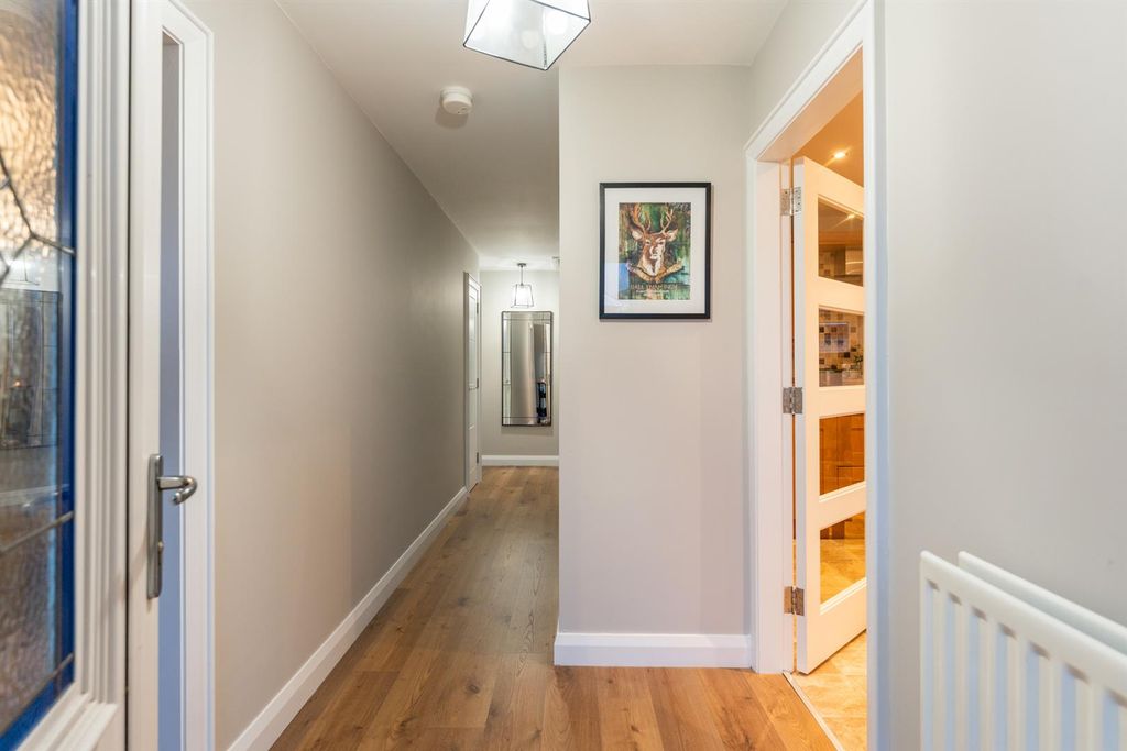 Property photo 2 of 23 16 Knockdene Park 17.Jpg