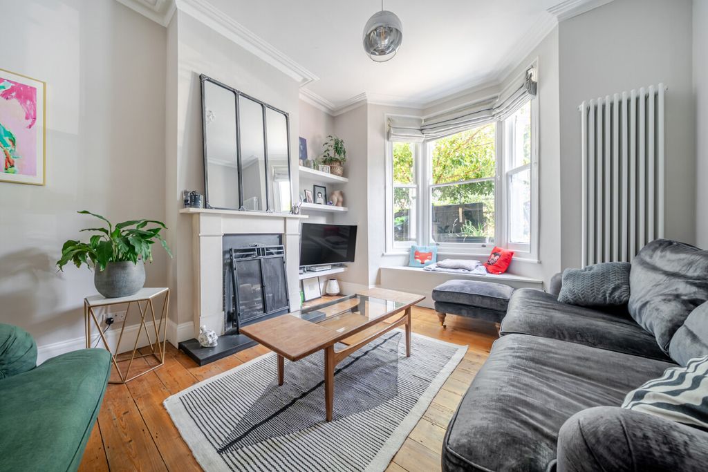 Property photo 1 of 20 1495219-2-6A5A26d...