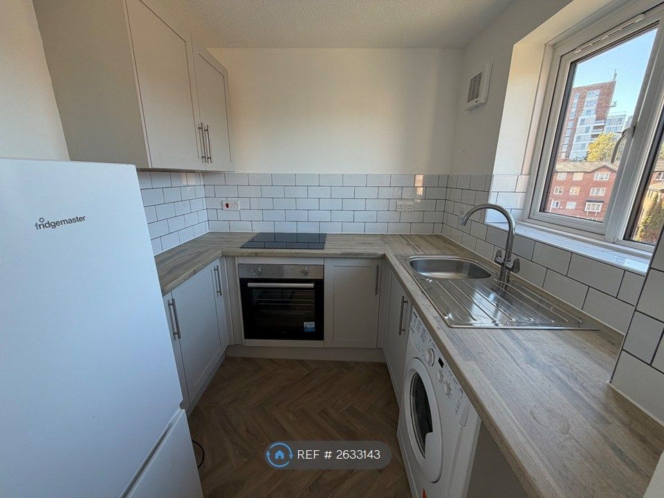 Property photo 2 of 9