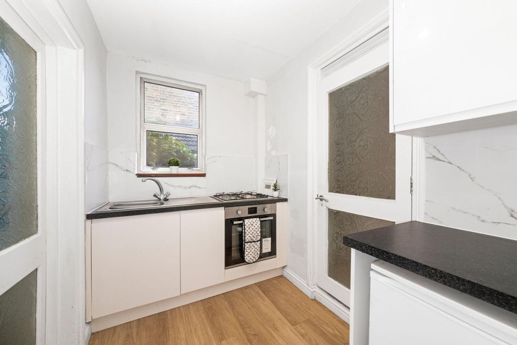 Property photo 3 of 10 Img_7605-2-1500x1000.Jpg