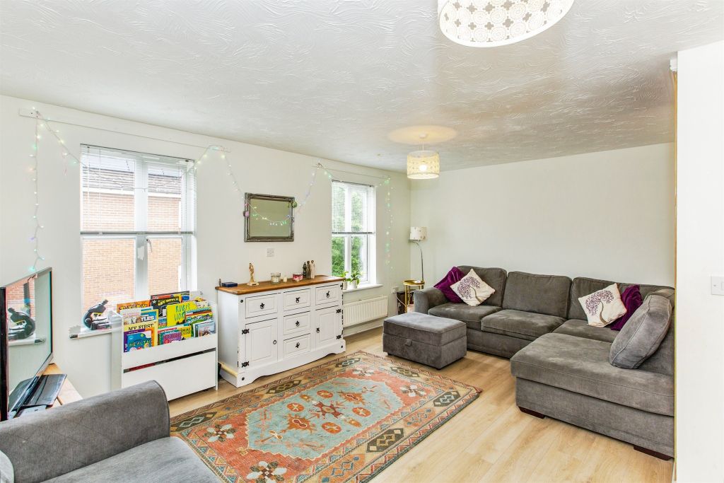 Property photo 3 of 16