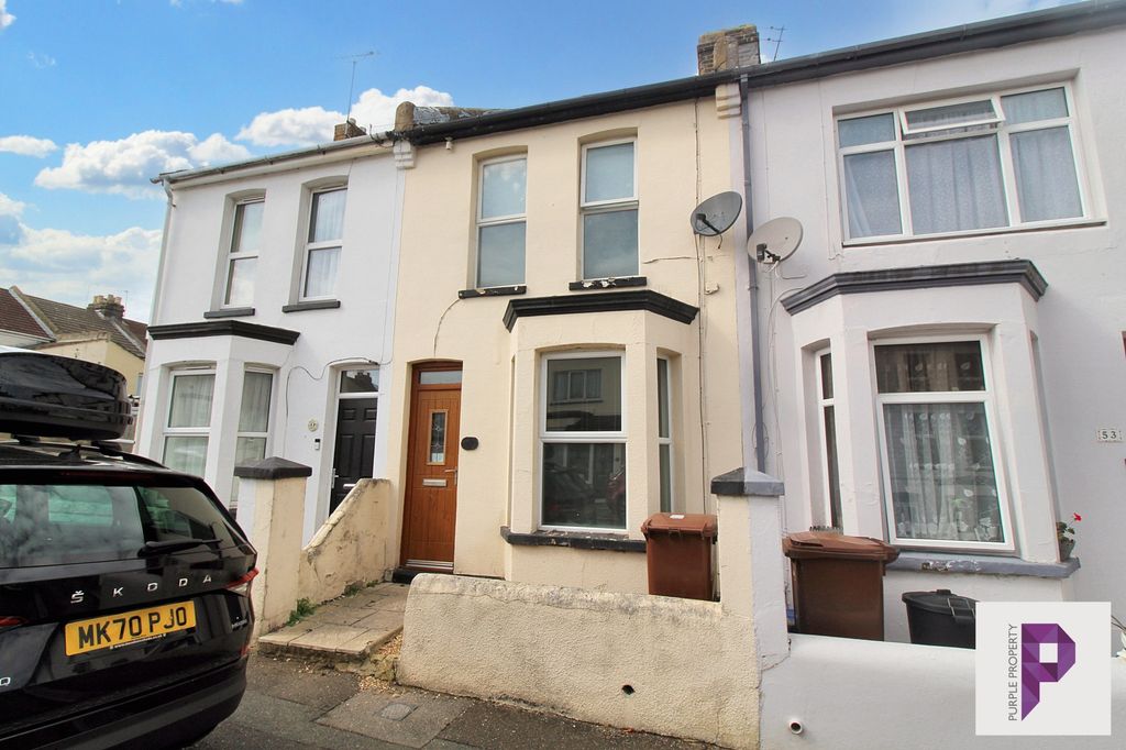 Property photo 1 of 9