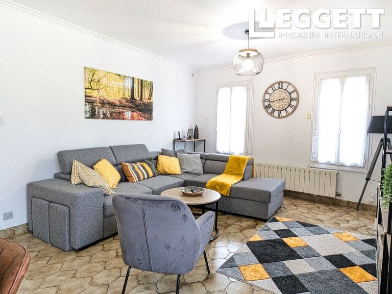 Property photo 3 of 10