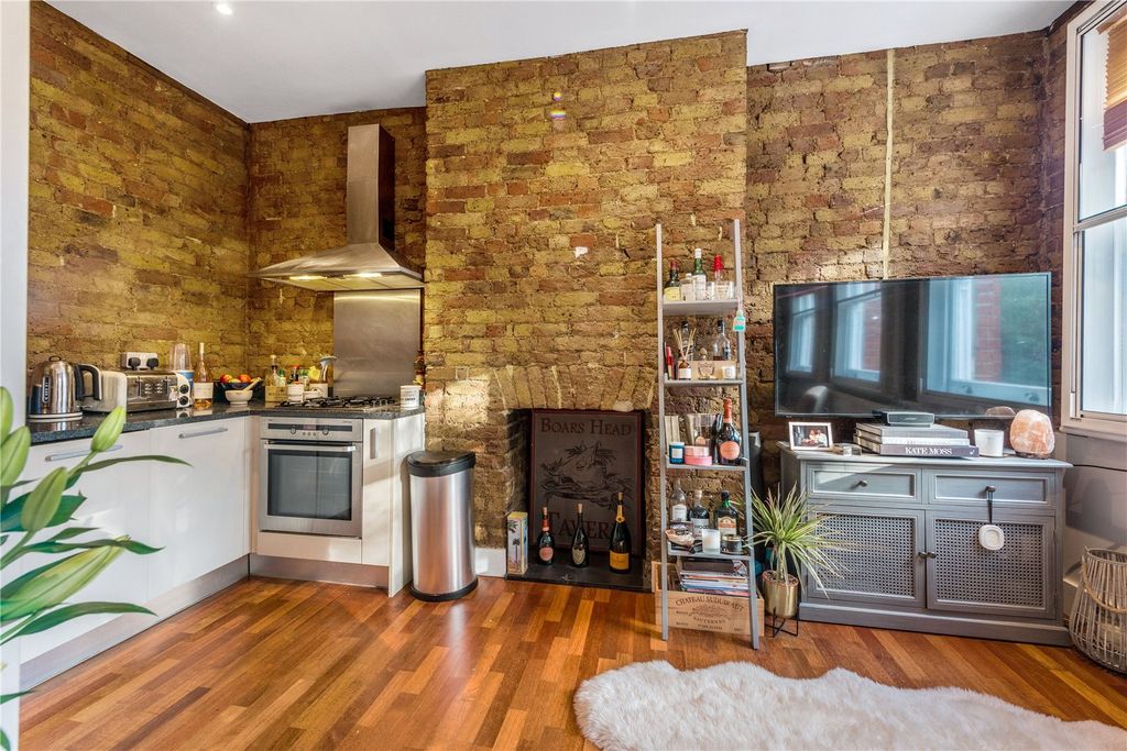 Property photo 3 of 15 Picture No. 17