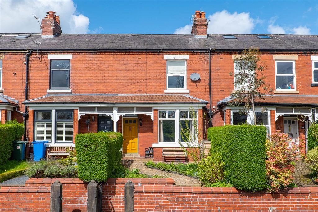 Property photo 1 of 29 Front External