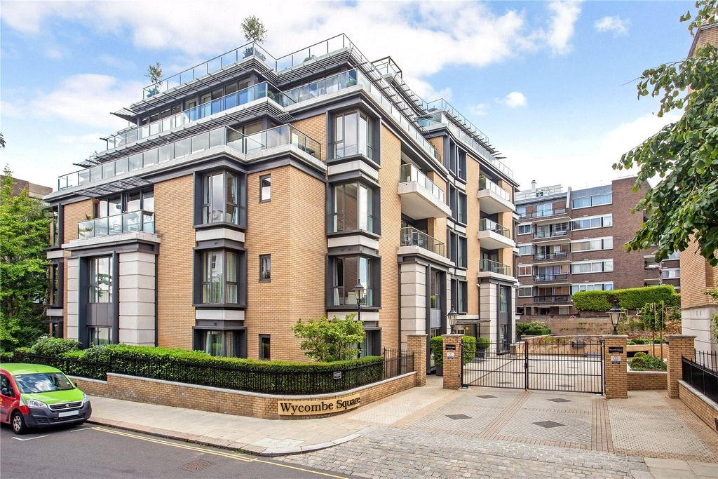 Property photo 3 of 11 Picture No. 01