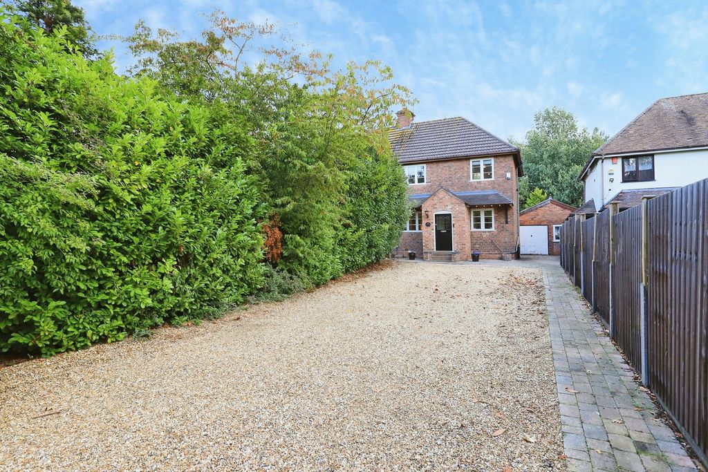 Property photo 2 of 48