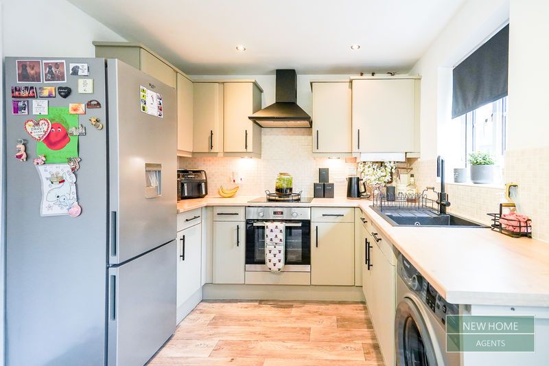 Property photo 3 of 15 Photo 10