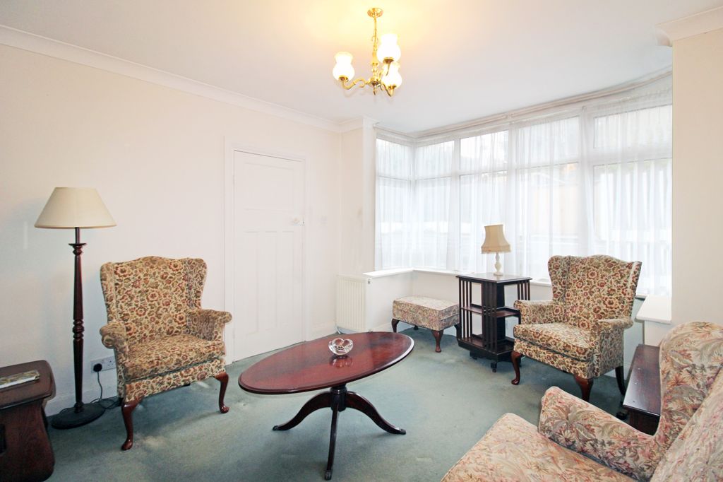 Property photo 2 of 12