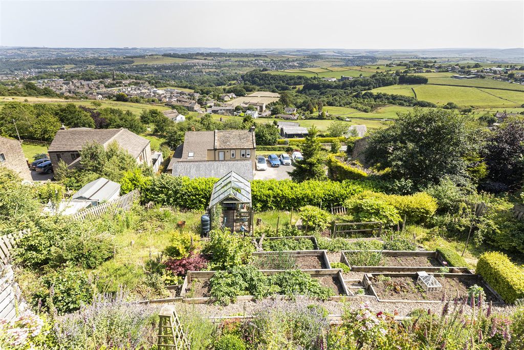 Additional image 68 of 5 bed detached house for salePike Law Lane, Golcar, Huddersfield HD7