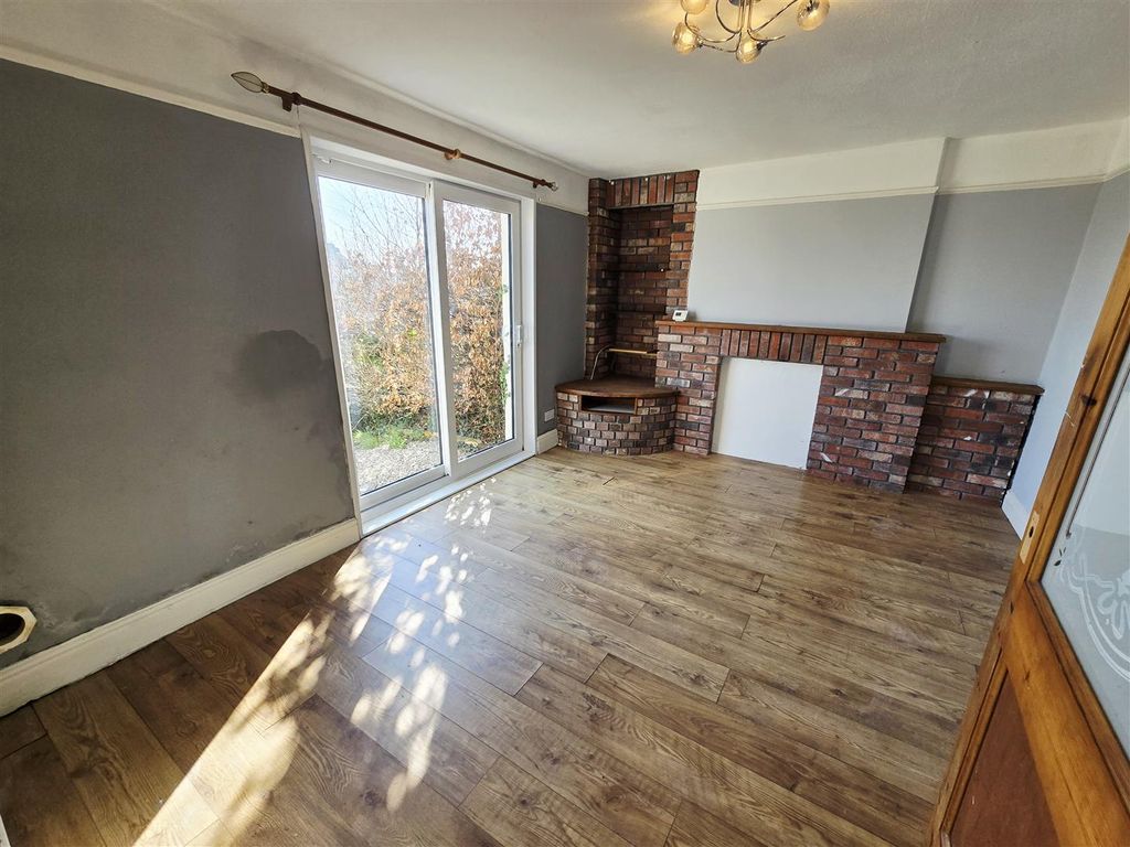 Property photo 2 of 17 20260319_143625.Jpg