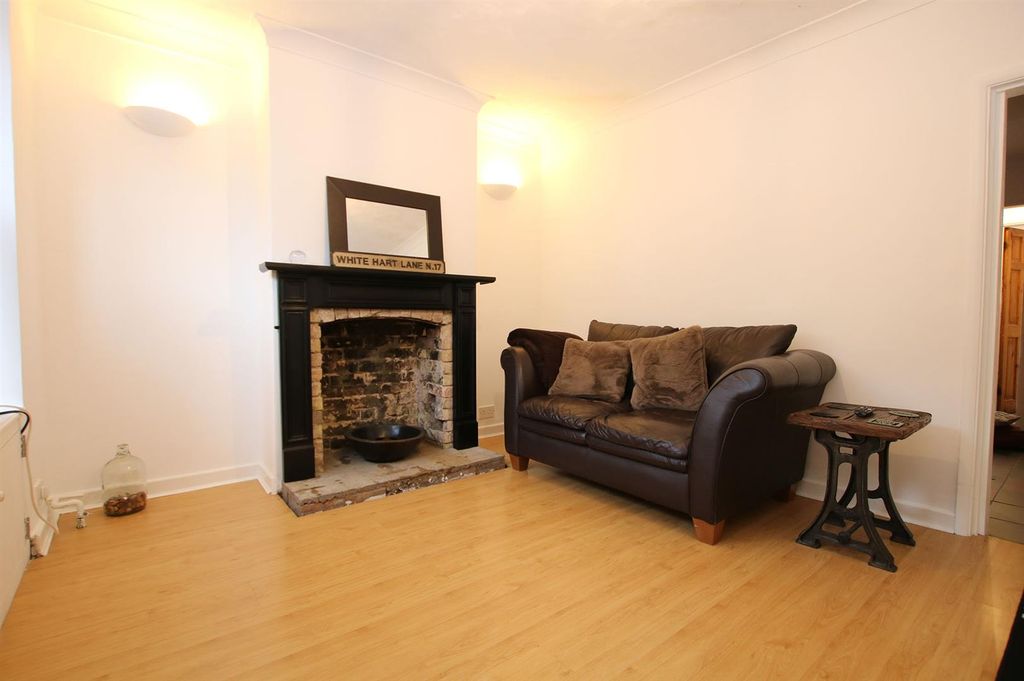 Property photo 3 of 10 Living Room.Jpg