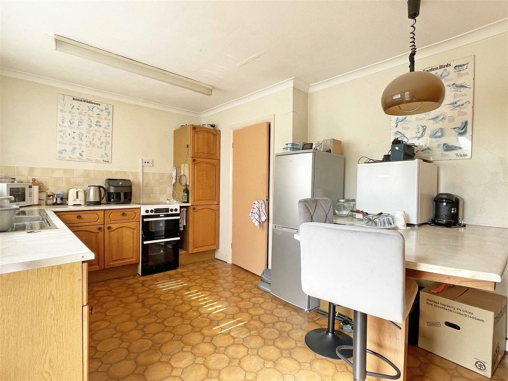 Property photo 3 of 13 K5.Jpg