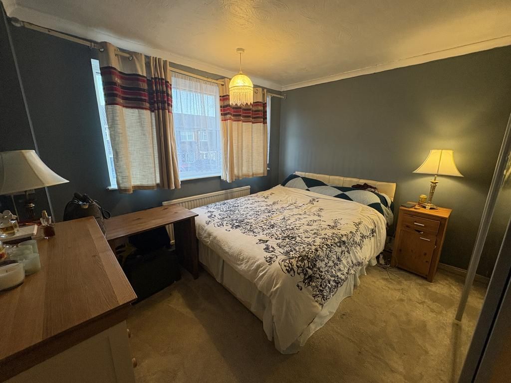 Property photo 3 of 12 Bedroom