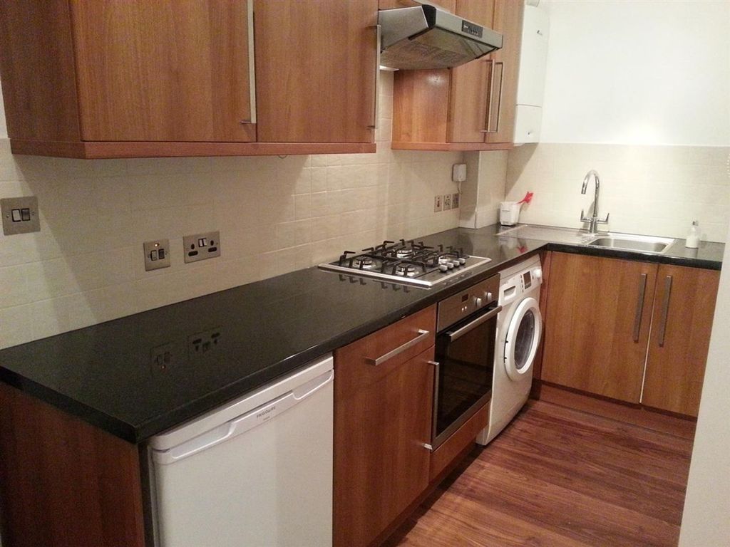Property photo 2 of 7