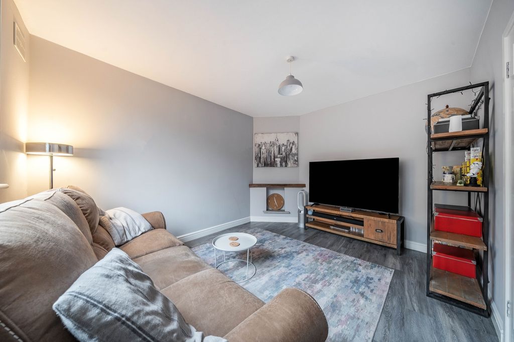 Property photo 2 of 6 1234347 (3)