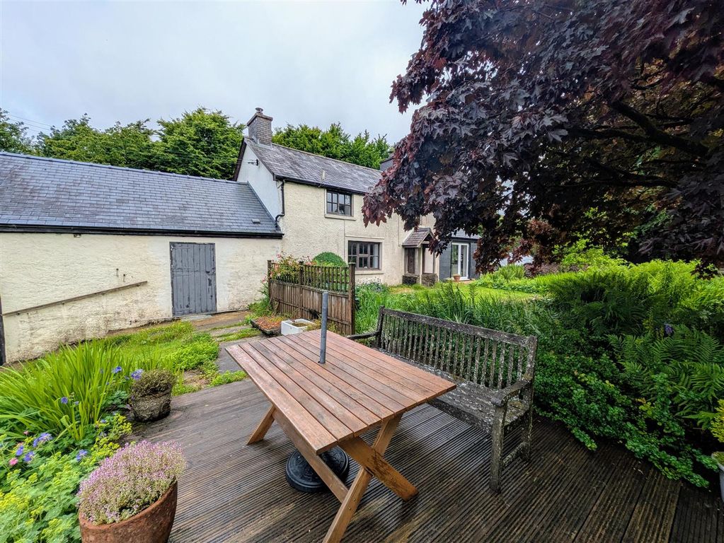 Property photo 1 of 37 Brynbach 2.Jpg