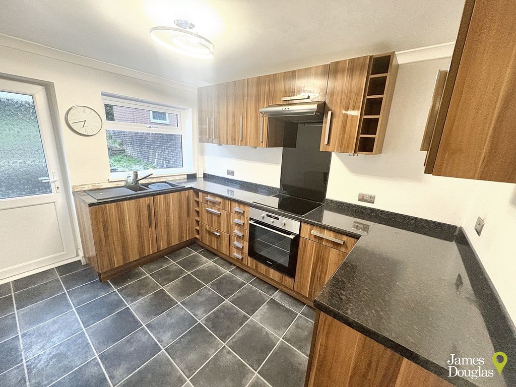 Property photo 2 of 8 Img_8583