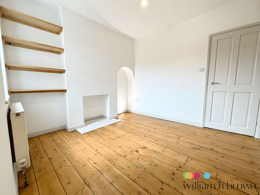 Property photo 3 of 12 Image