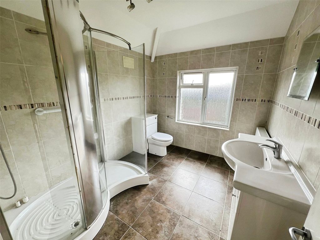 Property photo 2 of 10 Picture No. 05