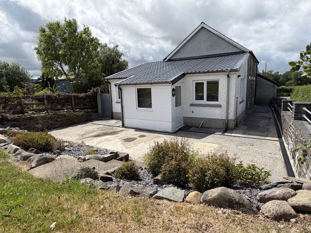 Property photo 3 of 15 Img_6107