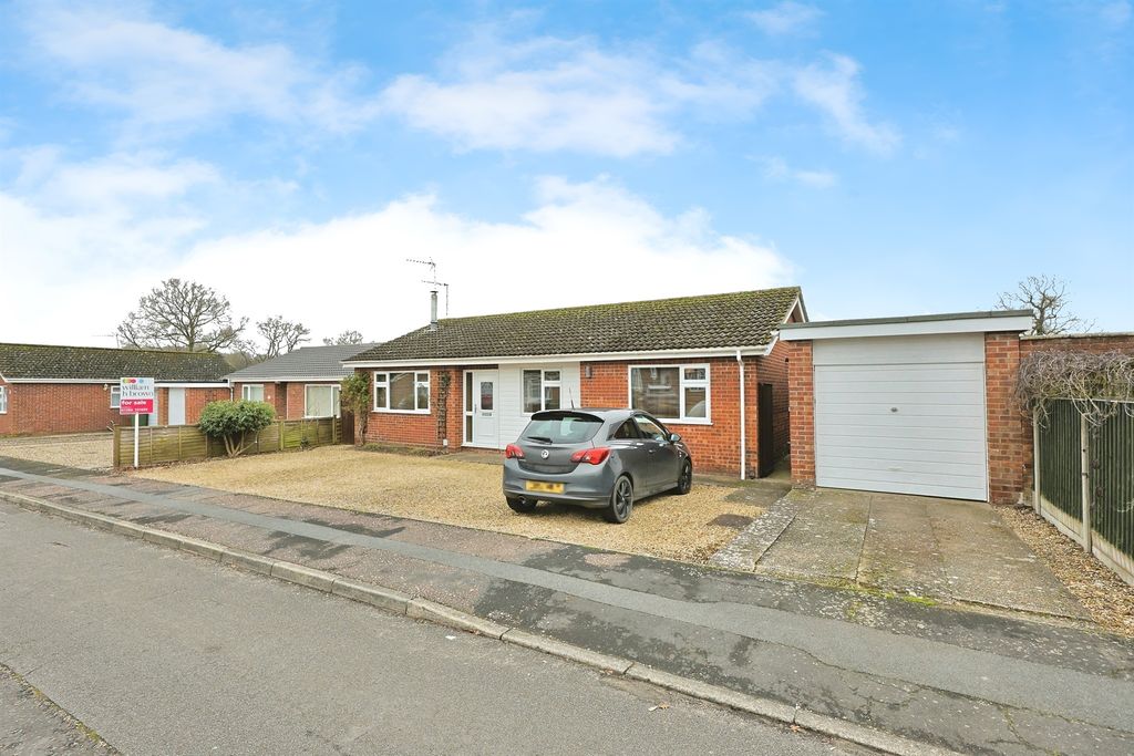 Property photo 1 of 23