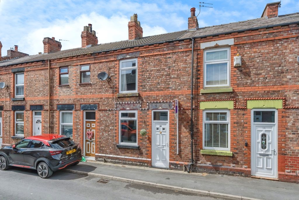 Property photo 2 of 13