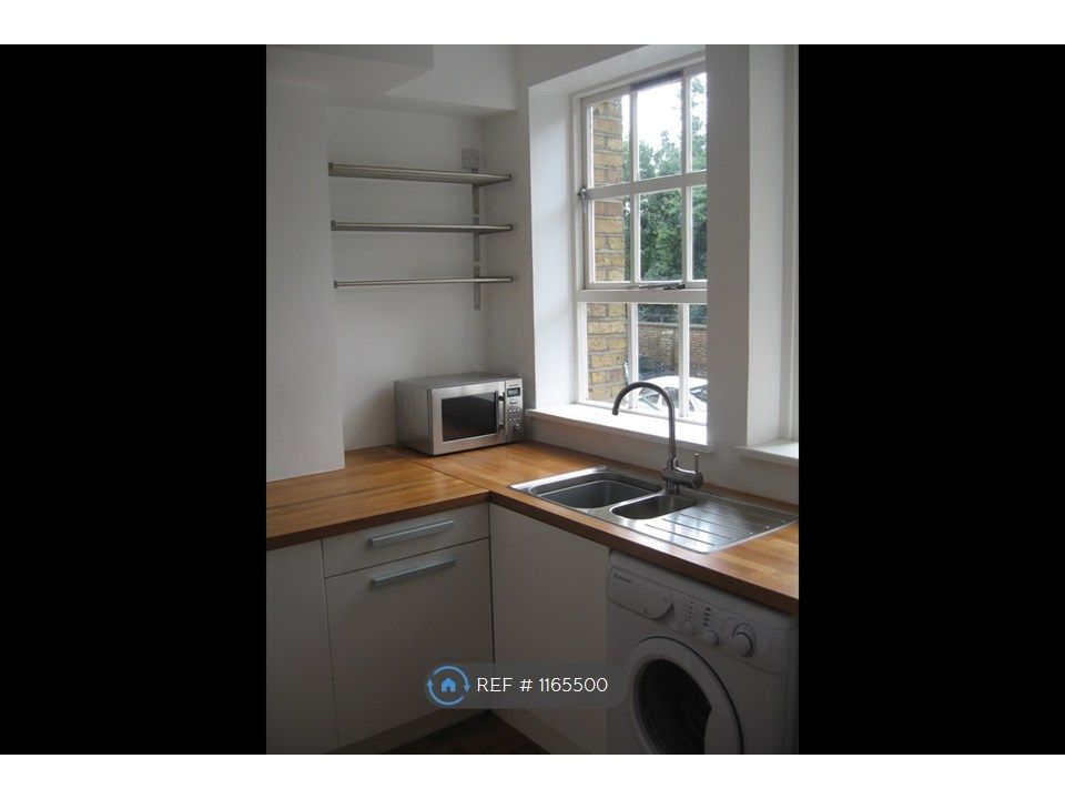 Property photo 3 of 8