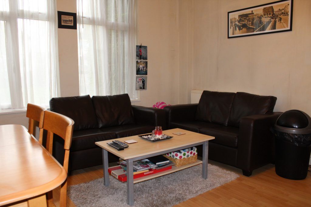 Property photo 2 of 4