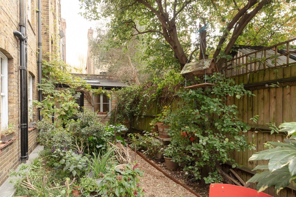 Property photo 3 of 19