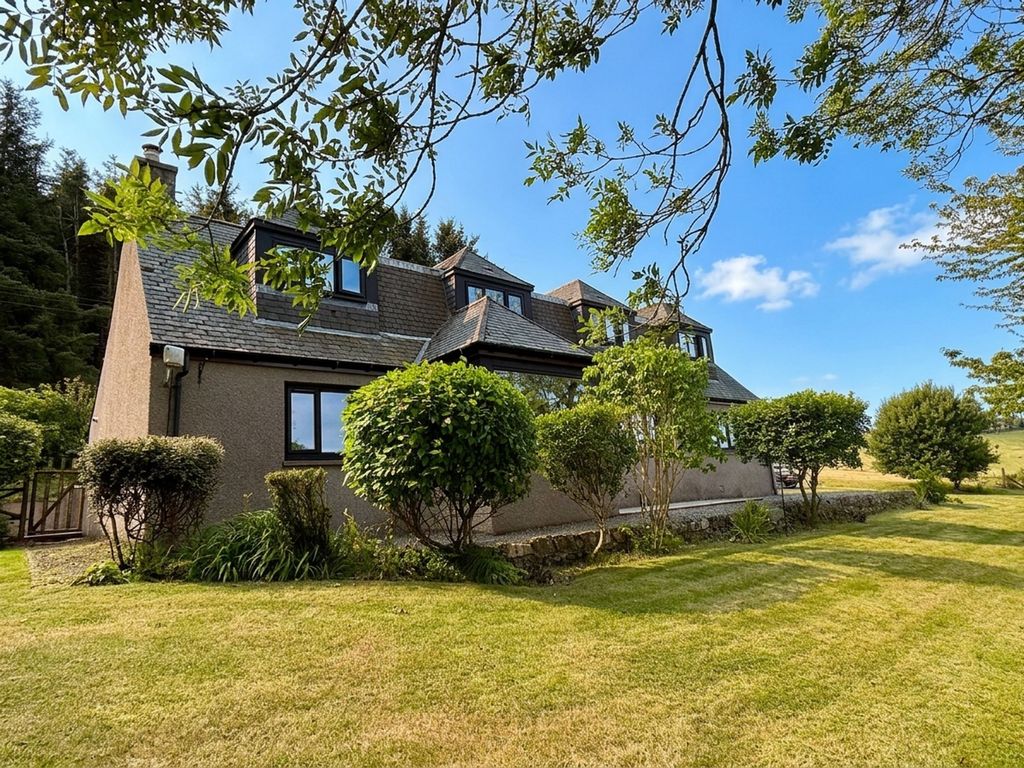 Property photo 1 of 48