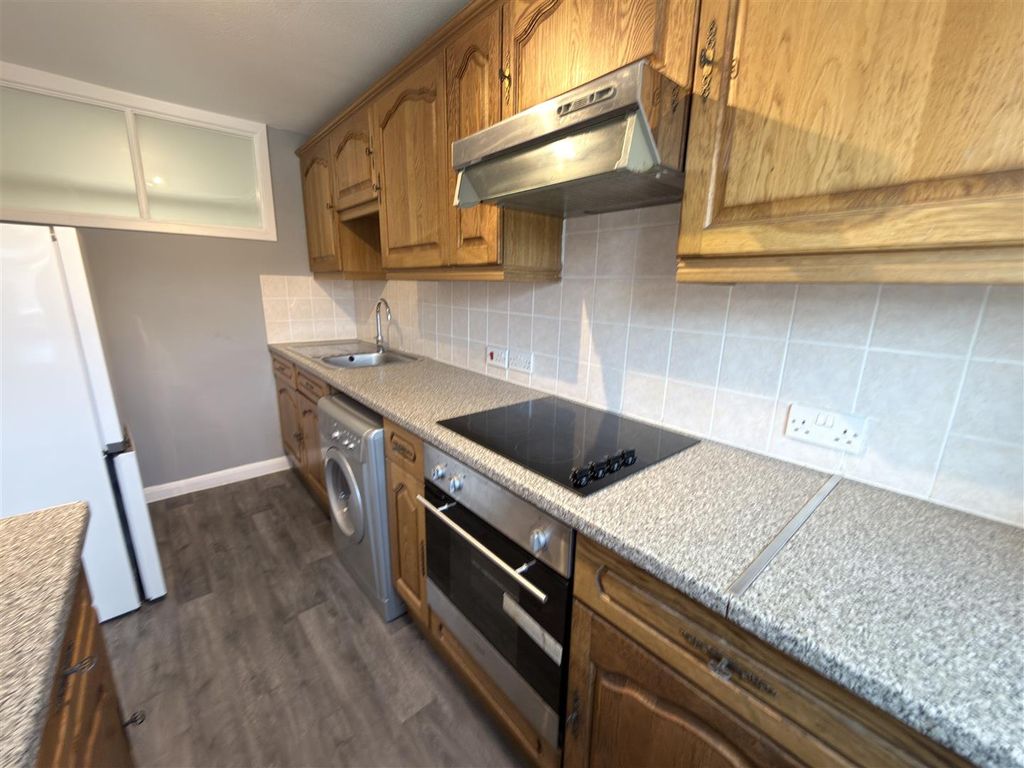 Property photo 3 of 7 Img_7634(1).Jpg