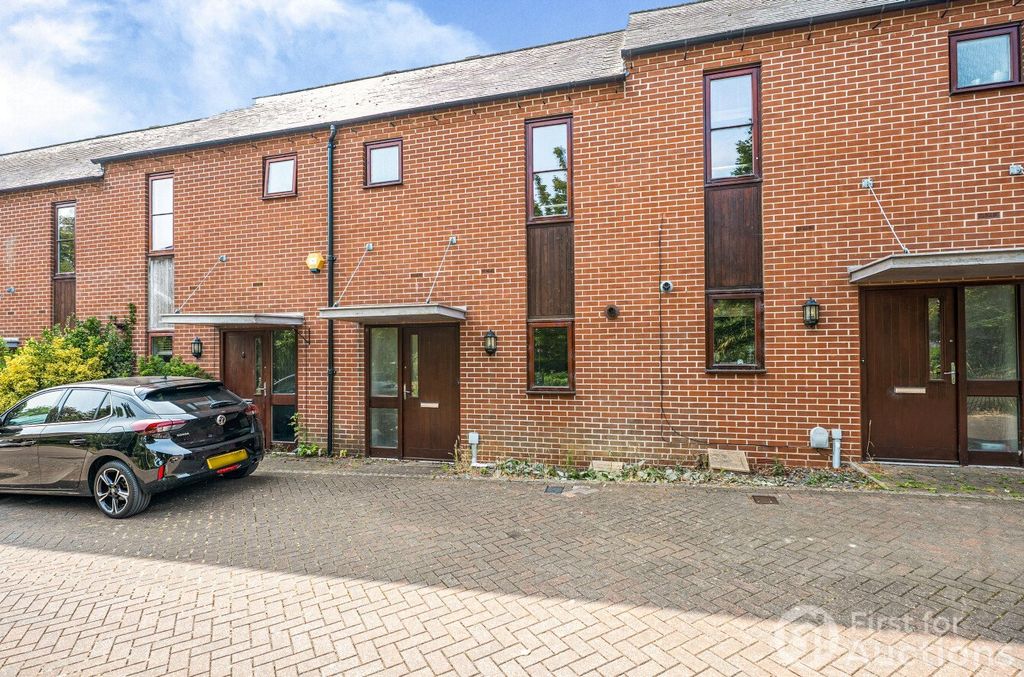 Property photo 1 of 9 Picture No. 21